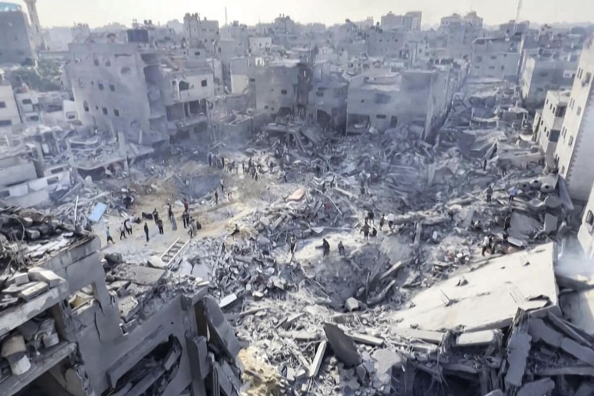 غزة تباد على مرأى ومسمع ملايين العرب والمسلمين